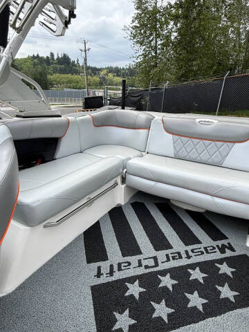 2014 MasterCraft X10