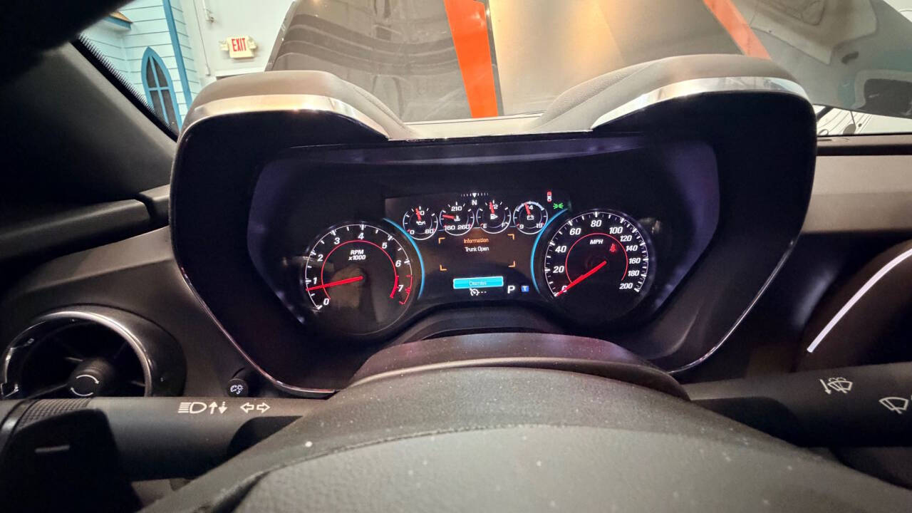 2017 Chevrolet Camaro 9