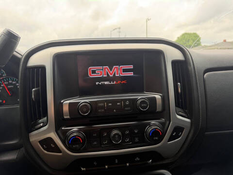 2017 GMC Sierra 1500 SLT