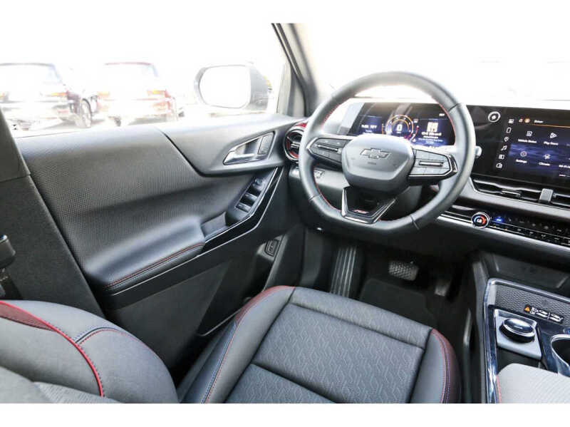 2025 Chevrolet Equinox RS