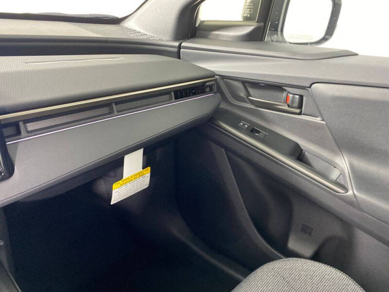 2026 Toyota bZ XLE Plus