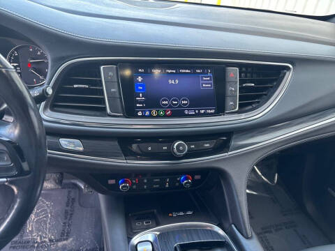 2024 Buick Enclave Premium