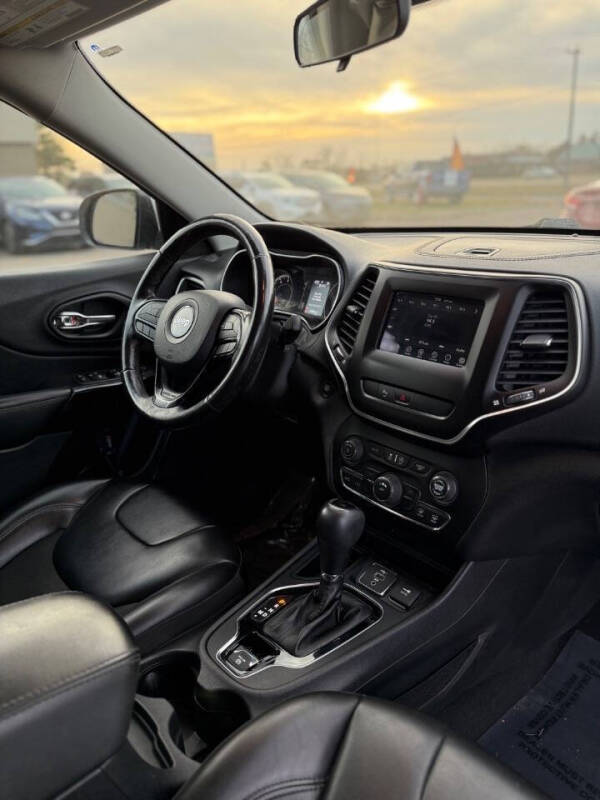 2020 Jeep Cherokee Altitude