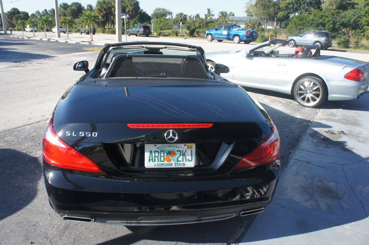 2013 Mercedes-Benz SL-Class 13