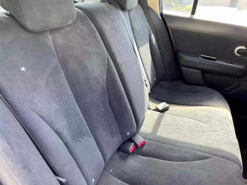 2007 Nissan Versa 1.8 S