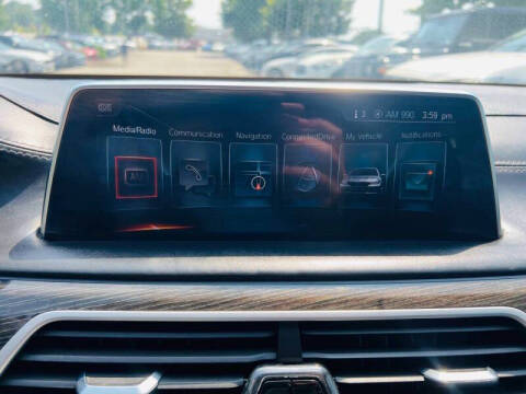 2017 BMW 7 Series 740i