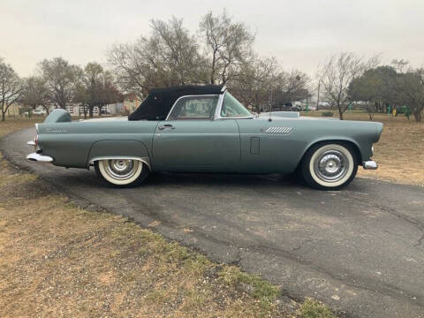 1956 Ford Thunderbird