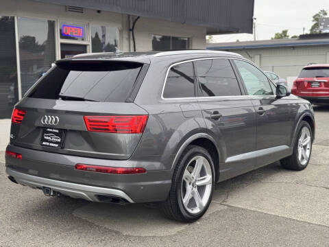 2019 Audi Q7 quattro Prestige 55 TFSI