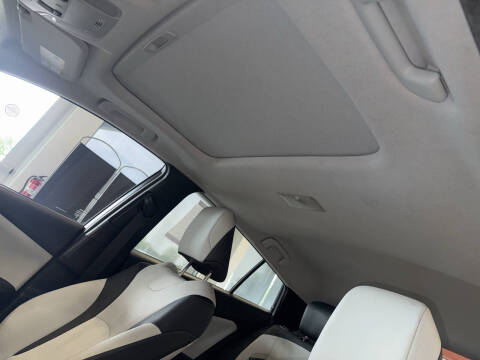 2016 Toyota Prius Four