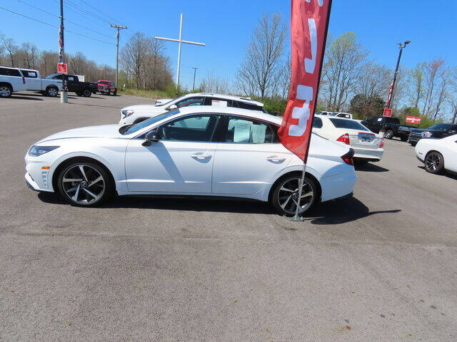 2021 Hyundai SONATA for sale at Modern Automotive Group LLC in Lafayette, TN