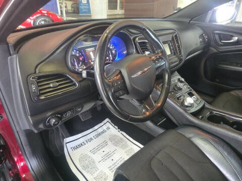 2016 Chrysler 200 S