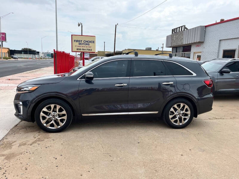 2019 Kia Sorento SXL's photo