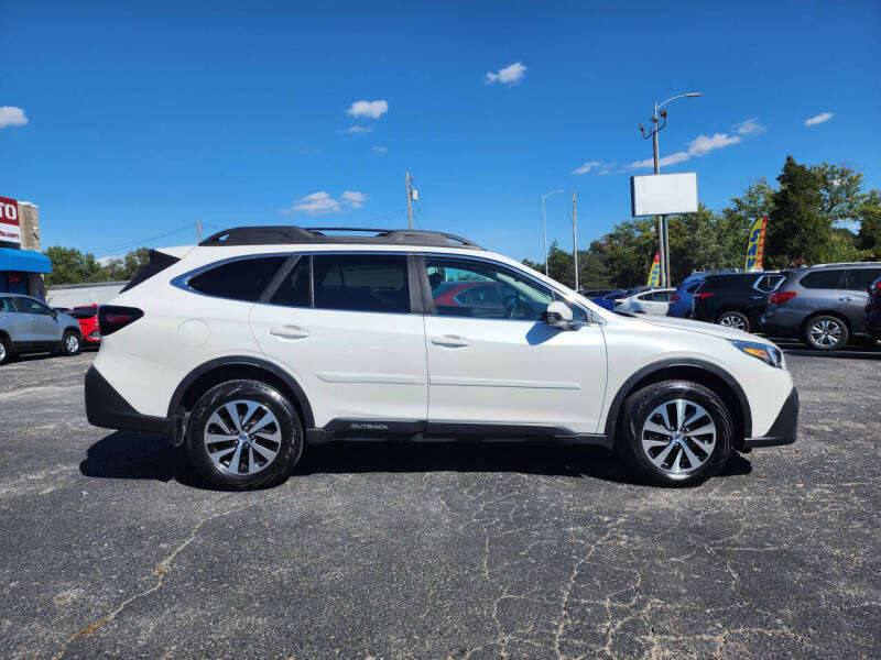 2022 Subaru Outback Premium
