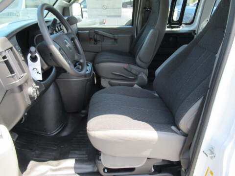 2026 GMC Savana 2500