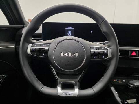 2025 Kia K5 GT