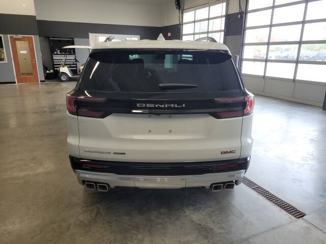 2026 GMC Acadia Denali