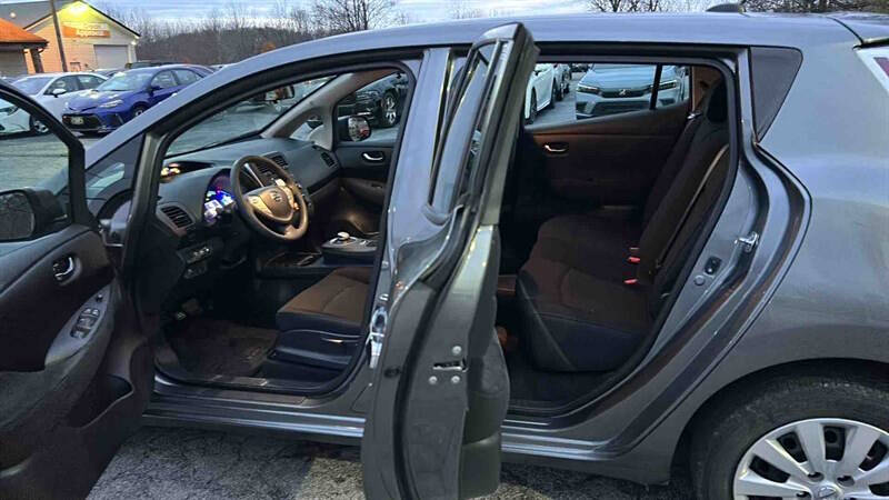 2016 Nissan LEAF S-24