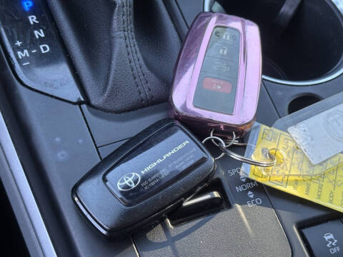 2020 Toyota Highlander XLE