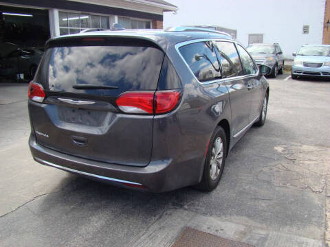 2018 Chrysler Pacifica Touring L