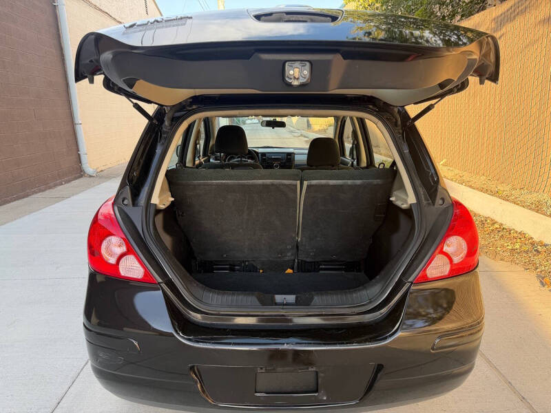 2011 Nissan Versa 1.8 S