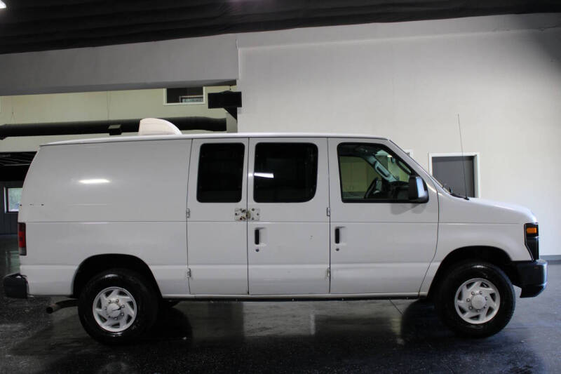 2009 Ford E-Series E-350 SD