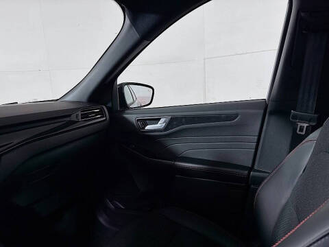 2026 Ford Escape Hybrid ST-Line Select