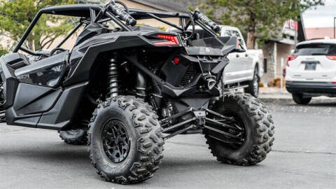 2017 Can-Am Maverick X3