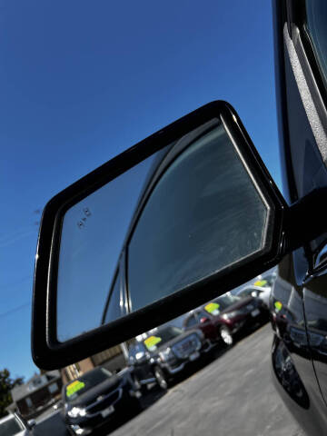 2016 GMC Acadia Denali