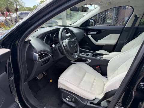 2019 Jaguar F-PACE 30t Prestige