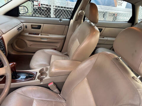 2005 Ford Taurus SEL