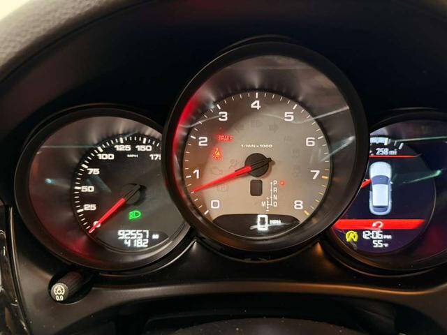 2015 Porsche Macan S