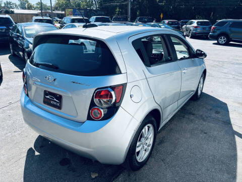 2015 Chevrolet Sonic LT Manual