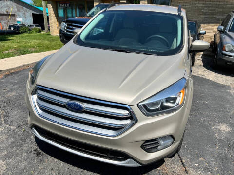 2017 Ford Escape for sale at NORTH CHICAGO MOTORS INC in North Chicago IL