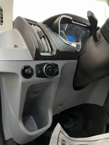 2017 Ford Transit