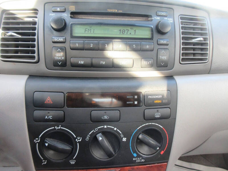 2006 Toyota Corolla LE