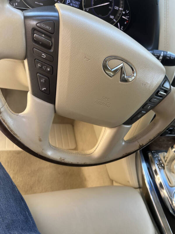 2011 Infiniti QX56