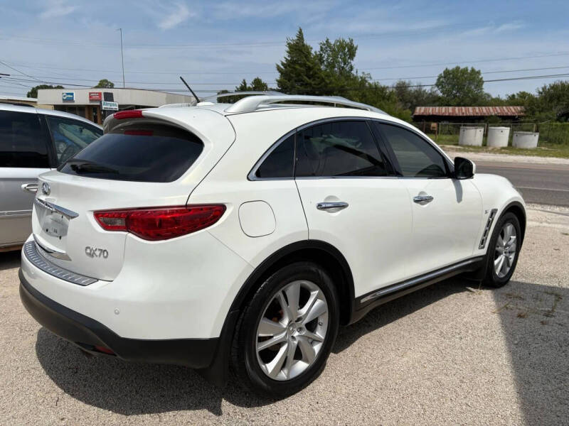 2016 Infiniti QX70