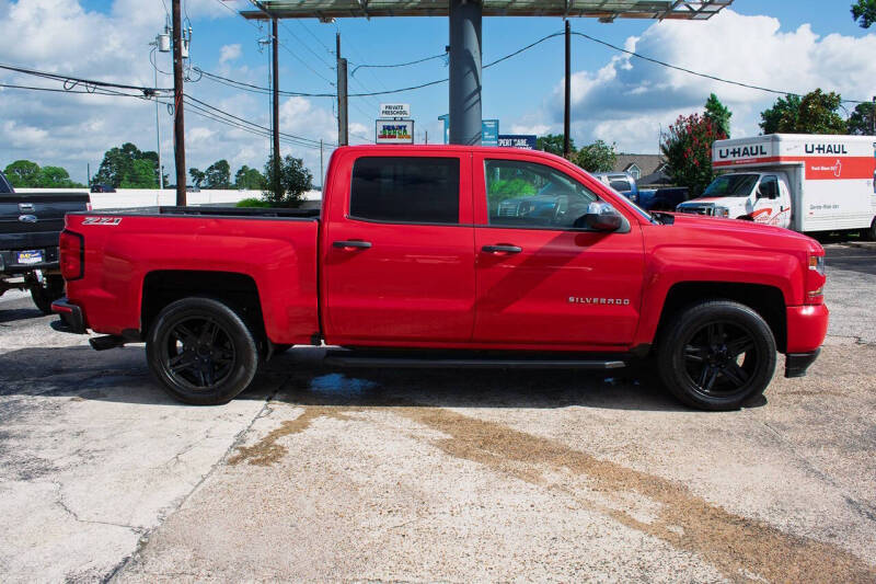 2018 Chevrolet Silverado 1500 Custom