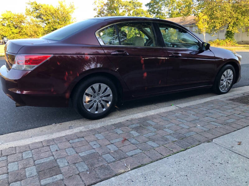 2009 Honda Accord LX photo 2