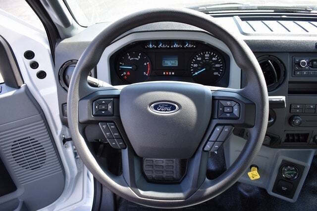 2025 Ford F-750 Super Duty