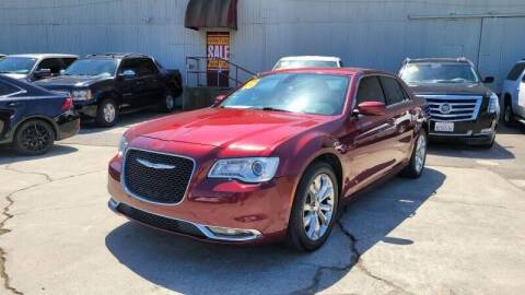 2016 Chrysler 300 for sale at Martinez Used Cars INC in Livingston CA