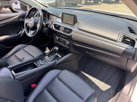 2016 Mazda MAZDA6 i Touring