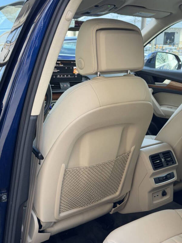 2022 Audi Q5 quattro S line Premium 45 TFSI