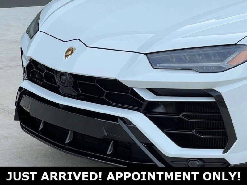 2022 Lamborghini Urus