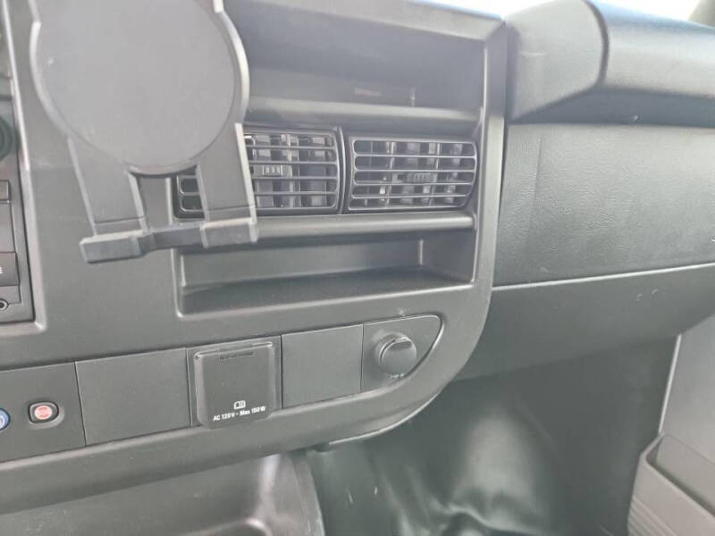 2019 Chevrolet Express 2500