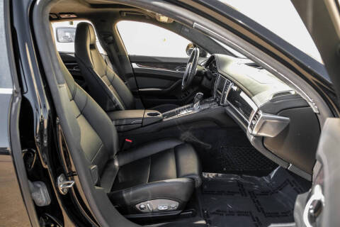 2011 Porsche Panamera Turbo