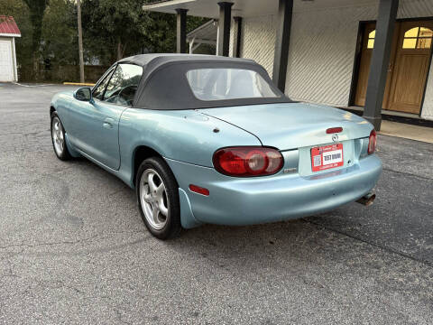 2001 Mazda MX-5 Miata