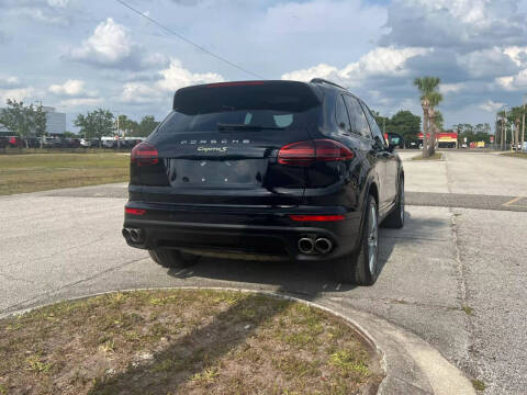 2017 Porsche Cayenne