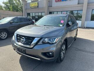 2019 Nissan Pathfinder for sale at Car Depot in Detroit MI