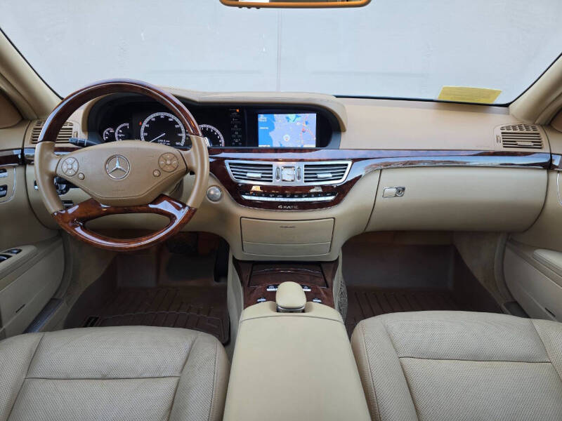 2010 Mercedes-Benz S-Class S 550 4MATIC